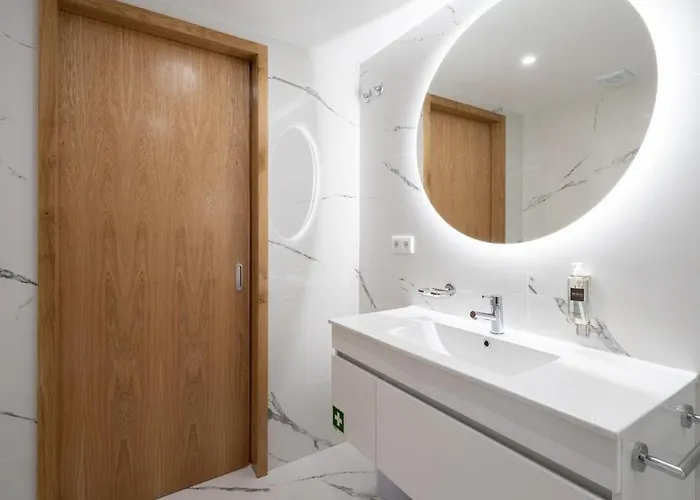 Habitatio - Bom Sucesso By Luxistay * 波尔图